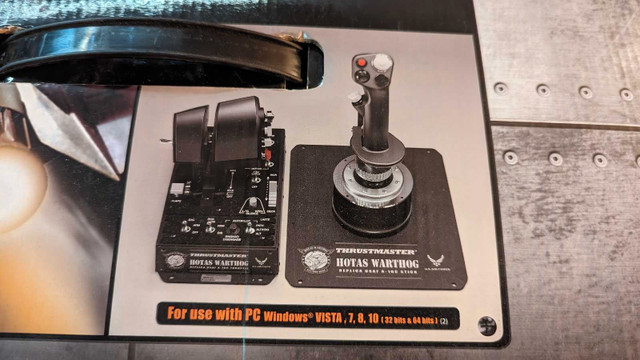 Thrustmaster HOTAS Warthog flight stick and throttle set in PC Games in City of Toronto