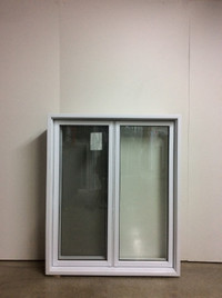 9870BP Fenêtre Battant PVC Blanc 2 sect 1 ouvr 42 1/4 x 51