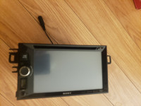 Sony XAV68BT 2-DIN Stereo