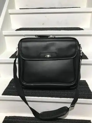 Targus Notepac Plus Laptop Carry Case - Black - 16-Inch - New in Laptop Accessories in Markham / York Region - Image 3