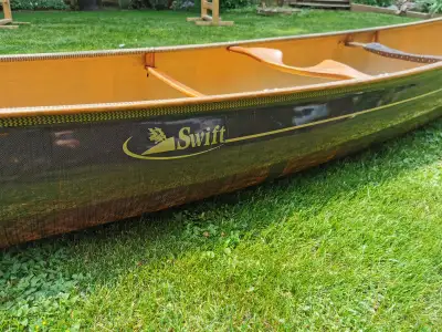 16ft. Swift Prospector for sale. Carbon Fusion, factory installed colour matching skid plates, cherr...