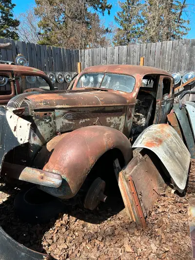 1936 Pontiac parting out, straight 8 car. Lots of good parts still left on this old girl. Phone or t...