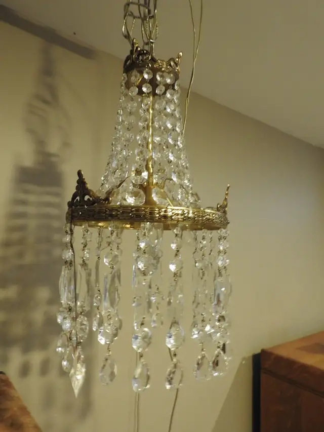antique/vintage crystal hanging chandelier