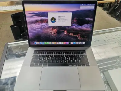 Apple Macbook Pro Touchbar intel core i7, View more