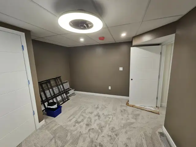 Handyman64750347205123122