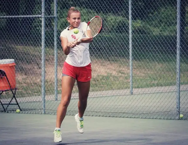 Experienced Tennis Coach/Hitting Partner438520497707438081