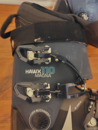 Atomic Hawx Magna 110 27 27.5