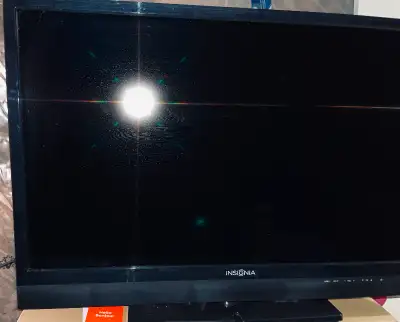 Great condition. No issues and no damage. Comes with remote. The light shown on the TV screen is the...