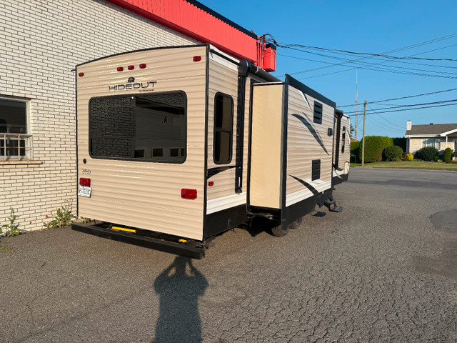 Keystone Hideout 30RLDS 2018 dans Caravanes classiques  à Longueuil/Rive Sud - Image 3