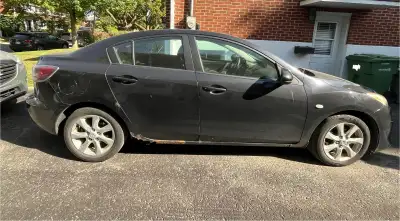 *** Lire la description avant*** Mazda 3 2010 GS – 2.0L Localisation : (Montréal , dans le H1L) Kilo...