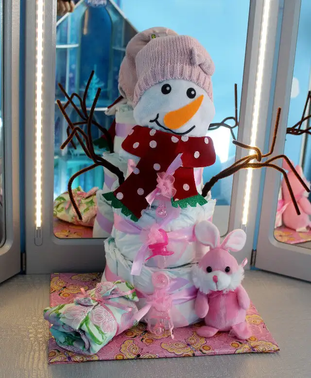 MY DIAPER CAKE CREATIONS in Bathing & Changing in Guelph - Image 7