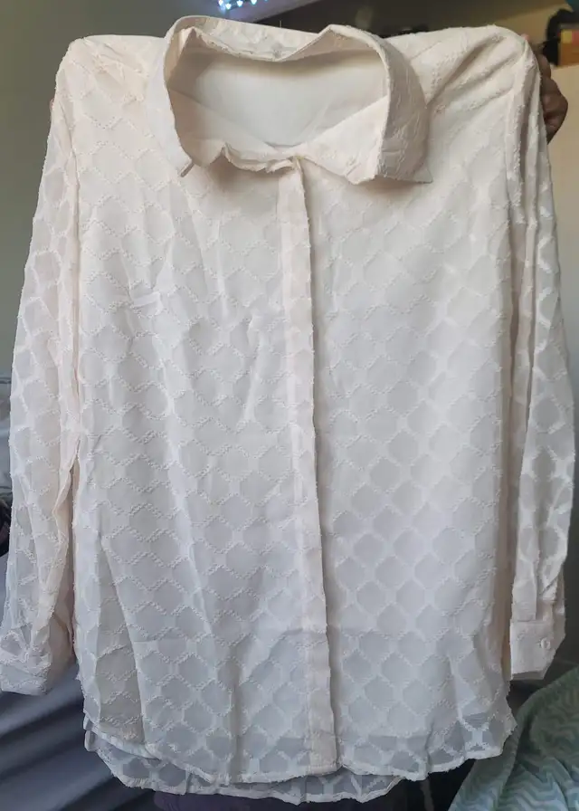 Button Down Shirt601410859120742402