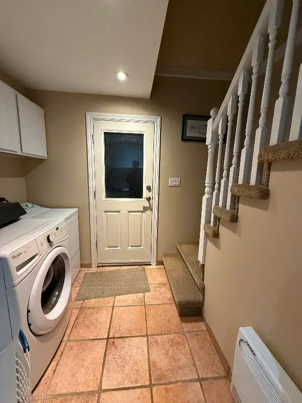 Bach. suite for rent in Tsawwassen for May 1st. in Room Rentals & Roommates in Delta/Surrey/Langley - Image 11