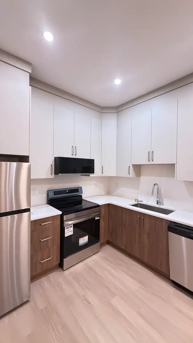 2 Bedroom Bsmt Suite  Free Utilities Near Kingsway & NAIT $1295