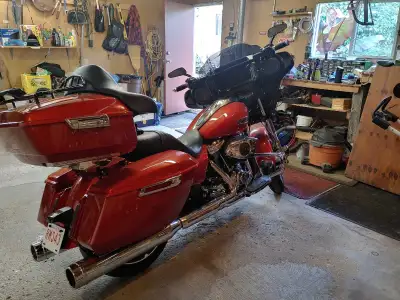 Plenty of upgrades. 14 inch Ape hangers with new grips,stage 2 Rockford fosgate stereo, 14 inch HD w...