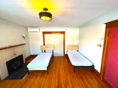 A furnished large room SUITABLE FOR EITHER ONE OR TWO PEOPLE is available at Enman Crescent, Charlot...