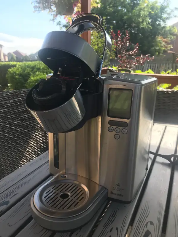 Breville Keurig  Coffee Machine in Coffee Makers in City of Toronto - Image 4