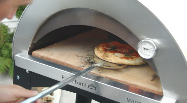 Four à Pizza authentique fait en Italie (4 pizzas) dans Vaisselle et articles de cuisine  à Ville de Montréal - Image 3