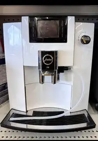 Used for 3 months Jura E6 Coffee Machine