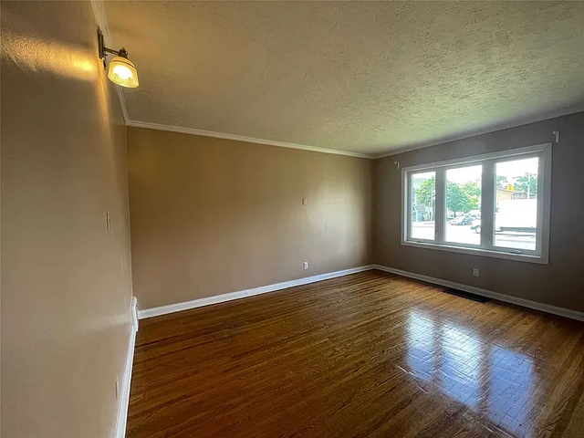 Residential and Commercial Combo property for rent in Commercial & Office Space for Rent in City of Toronto - Image 6