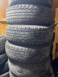 Set of 4 245 70 17 winter tires steel rims sensors 
