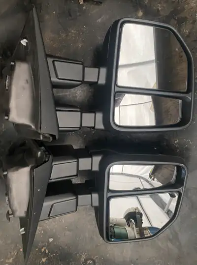 Brand new (still in box) Power extension truck mirrors For F150/F250/F350 Two drivers side One passe...