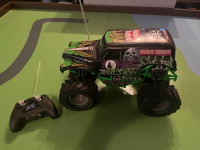 Grave Digger Remote Control Monster Truck 