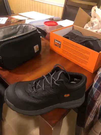 Timberland shoes 9.5’s, View more