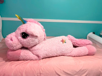 Unicorne géante (Peluche)