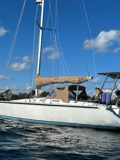 This boat is in sail-away condition and I’m a motivated seller! No reasonable offer will be refused....