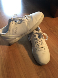 FILA white running shoe