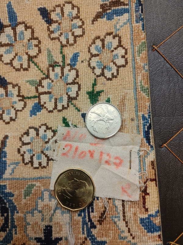 Original Naeen-Iran area rug, 210x123Cm Hand made, 70 raj in Rugs, Carpets & Runners in Markham / York Region - Image 3