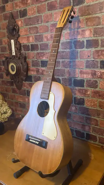 1930’s-40’s (Sold-Vendu/ Thank you)  RS Williams guitar, View more