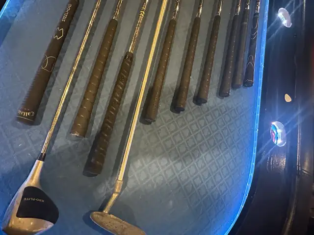 ️‍♂️ Complete Left-Handed (Lefty) Golf Club Set - 11 Clubs w bag in Golf in Edmonton - Image 8