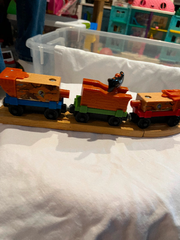 Thomas the train - Pirate ship in Toys & Games in Oshawa / Durham Region - Image 4