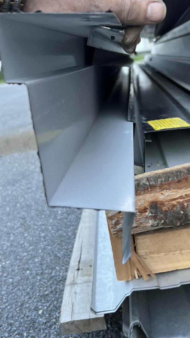 Fascia / moulure de solin bord de toiture en métal plié Toiture