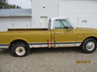 Wanted  1972 Chevy 350 4 barrel truck engine.