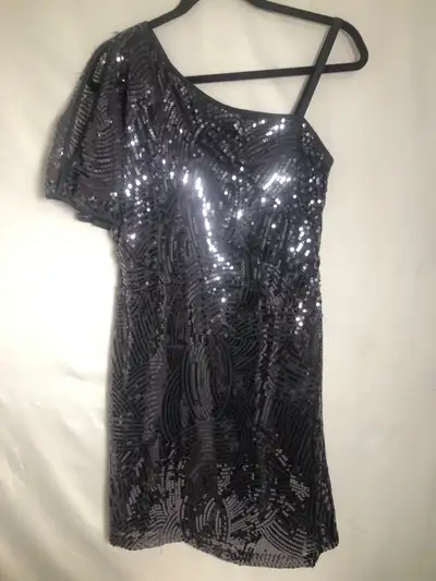Women’s Black with Silver Sequins Dress. Size 6.. Expo Newyork., View more