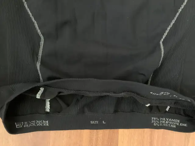 ROSSIGNOL THERMIQUE 1/2 ZIP HOMME EU/LARGE in Ski in Lévis - Image 3