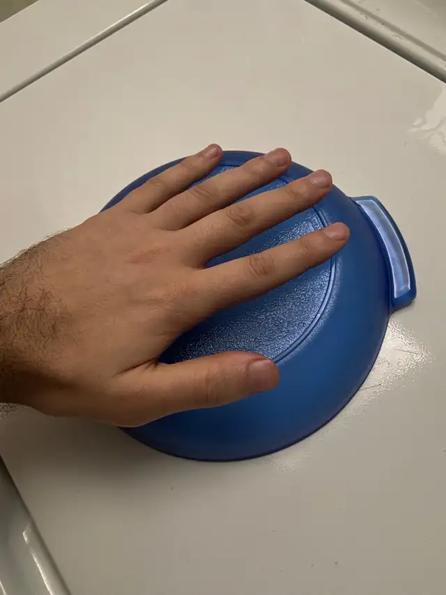 Blue Round Baking Dish in Kitchen & Dining Wares in Mississauga / Peel Region - Image 5