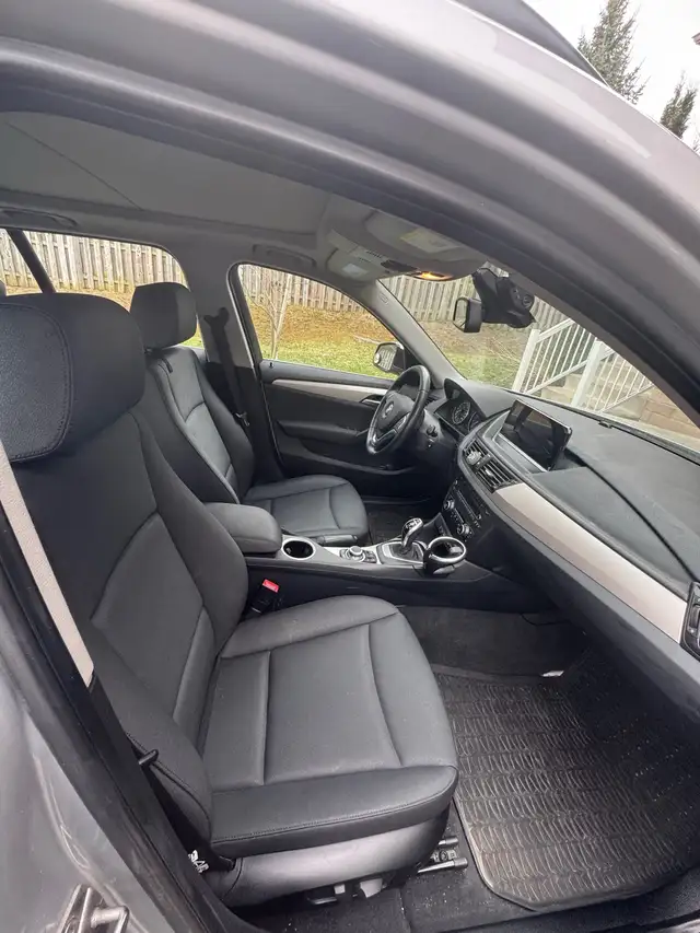 BMW x1 (2014) in Cars & Trucks in Kitchener / Waterloo - Image 8