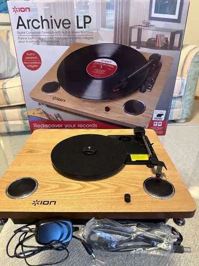 Ion Audio Archive LP Player in New condition. Only used twice. Digital Conversion Turntable with bui...