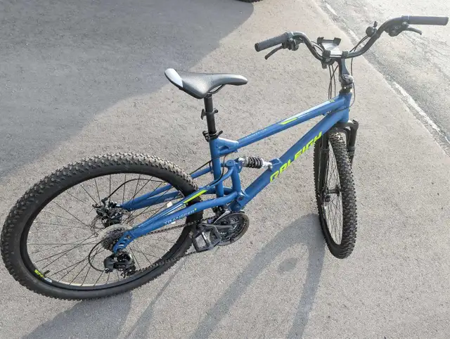 Raleigh Transfer 27.5" Mountain Bike in Mountain in Ottawa - Image 5