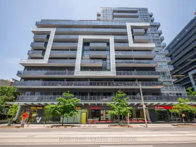 Welcome to DNA3 modern living in the heart of the best stretch of King West! Whether you're moving i...
