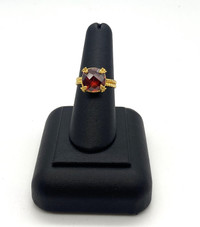 21K Yellow Gold 5.7GM Red Stone Ring $565