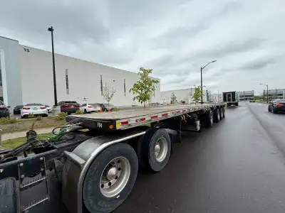 DRIVER FOR LOCAL FLATBED WORK MANUEL TRUCKS Please Text your (Name, Age, & experience) to 416 858 49...