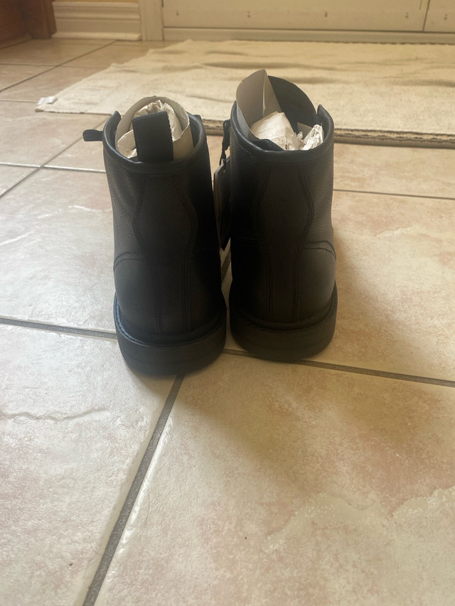 Zara Classic Boot in Men's Shoes in Mississauga / Peel Region - Image 3