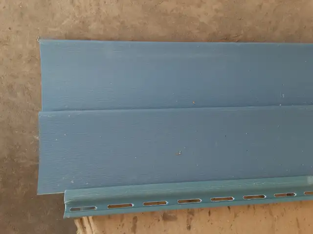 VINYL SIDING in Floors & Walls in Edmonton - Image 2