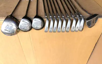 Full set of Ping i3 blue dot golf clubs in mint condition -RH, View more