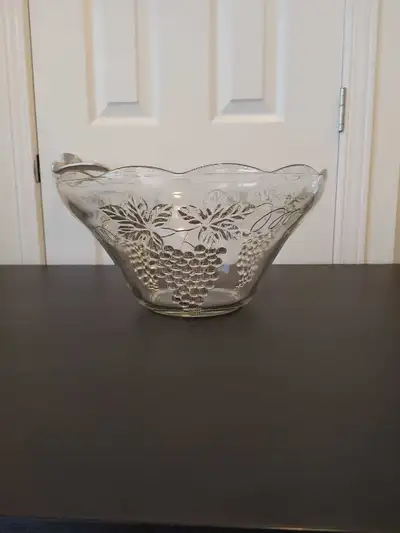 large glass fruit bowl, serving bowl, punch bowl, View more